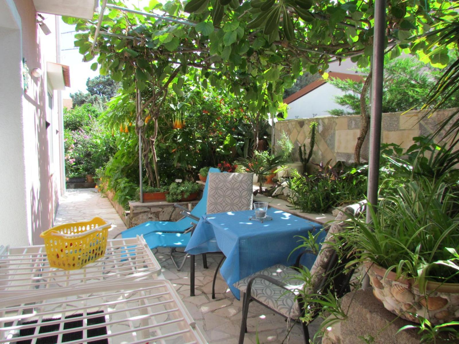 Apartments Bura & Jugo, Cres, Without Stress Eksteriør bilde