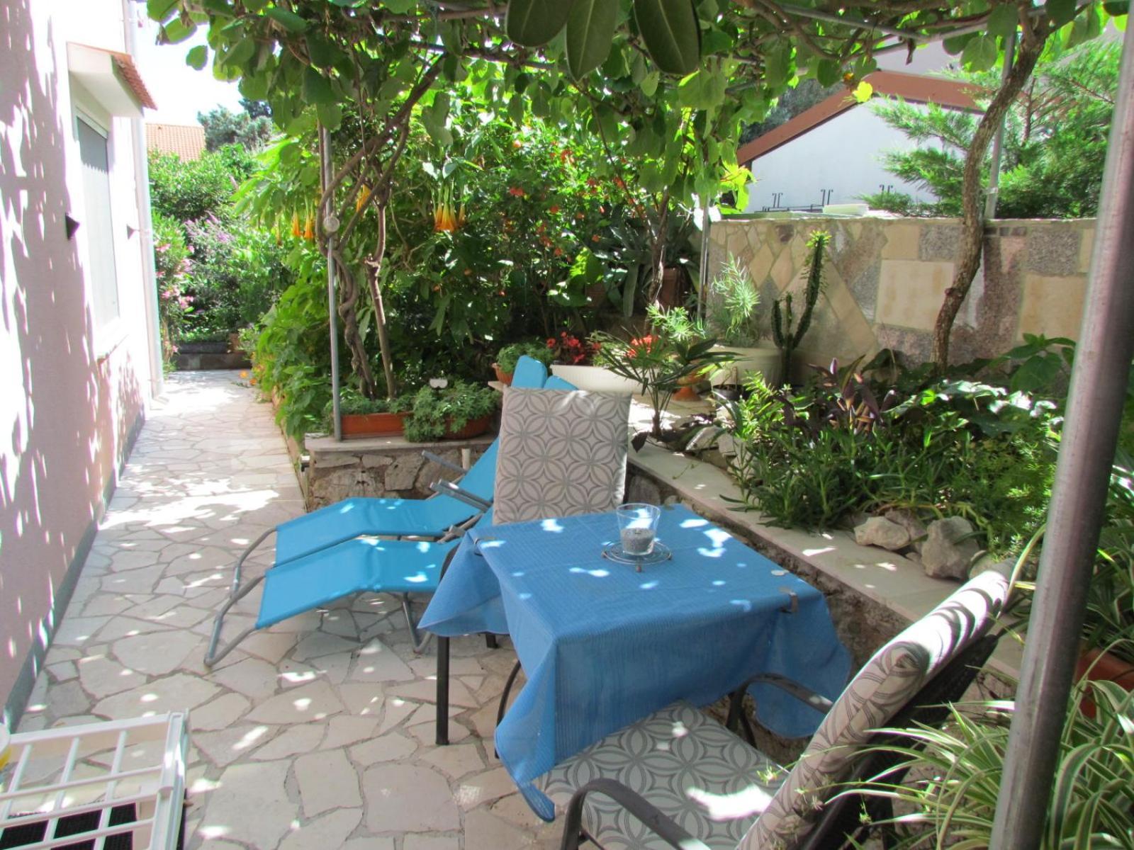 Apartments Bura & Jugo, Cres, Without Stress Eksteriør bilde